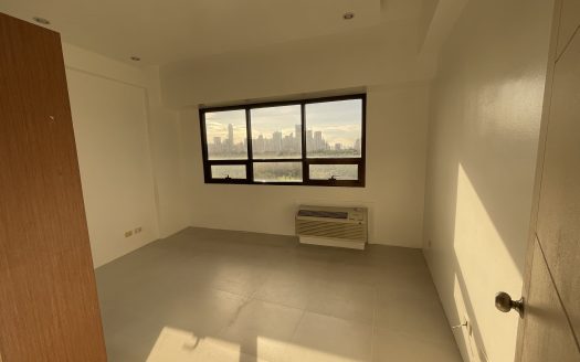 For Sale | Icon Residences – Residential | 0 sqm Lot, 62 sqm Floor Area, 2 Bedrooms Bedrooms, 1 Bathrooms, NO Parking, ₱12,500,000.00 | Taguig City – Bgc | Bare | Listed on Housal.com