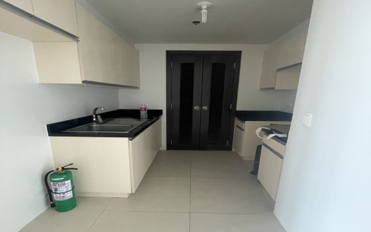 For Sale | Kroma Tower – Residential | 0 sqm Lot, 56 sqm Floor Area, 2 Bedrooms Bedrooms, 1 Bathrooms, NO Parking, 15,000,000.00 | Makati City – Legazpi Village | Unfurnished | Listed on Housal.com