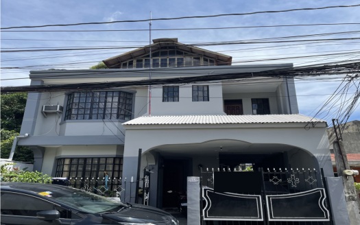 For Sale | 71 Paraiso St. – Residential | 210 sqm Lot, 150 sqm Floor Area, 6 Bedrooms Bedrooms, 5 Bathrooms, 1 Parking, ₱12,500,000.00 | Marikina City | Semi-Furnished | Listed on Housal.com